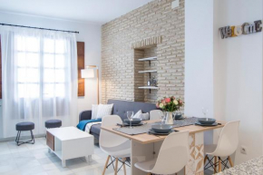 Riverside Triana Apartment